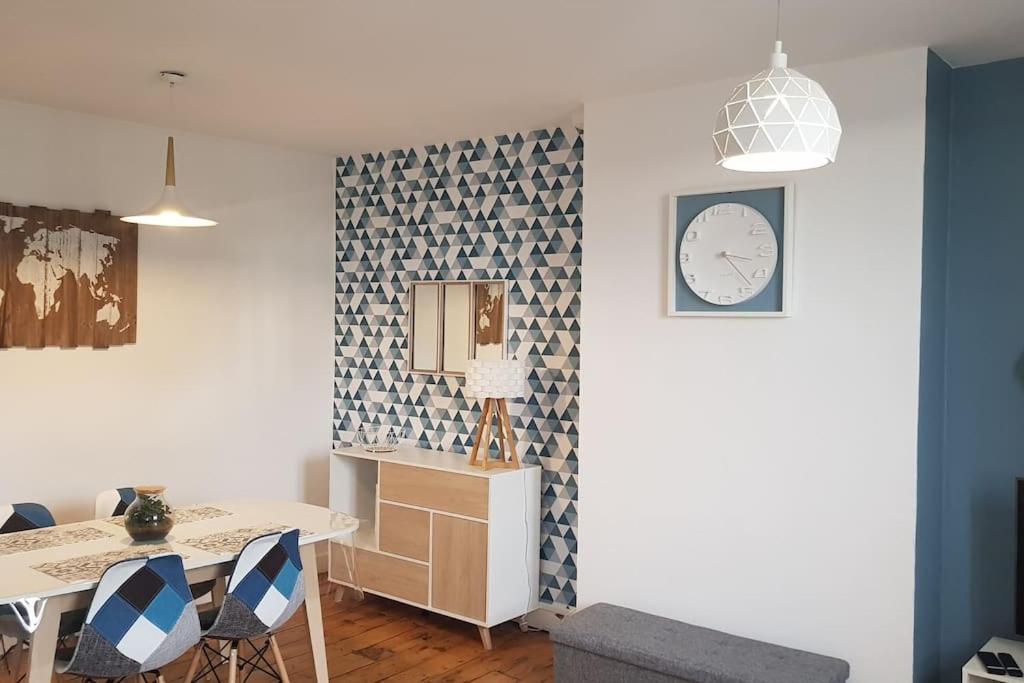 Appartement Lumineux Et Moderne 勒芒 外观 照片